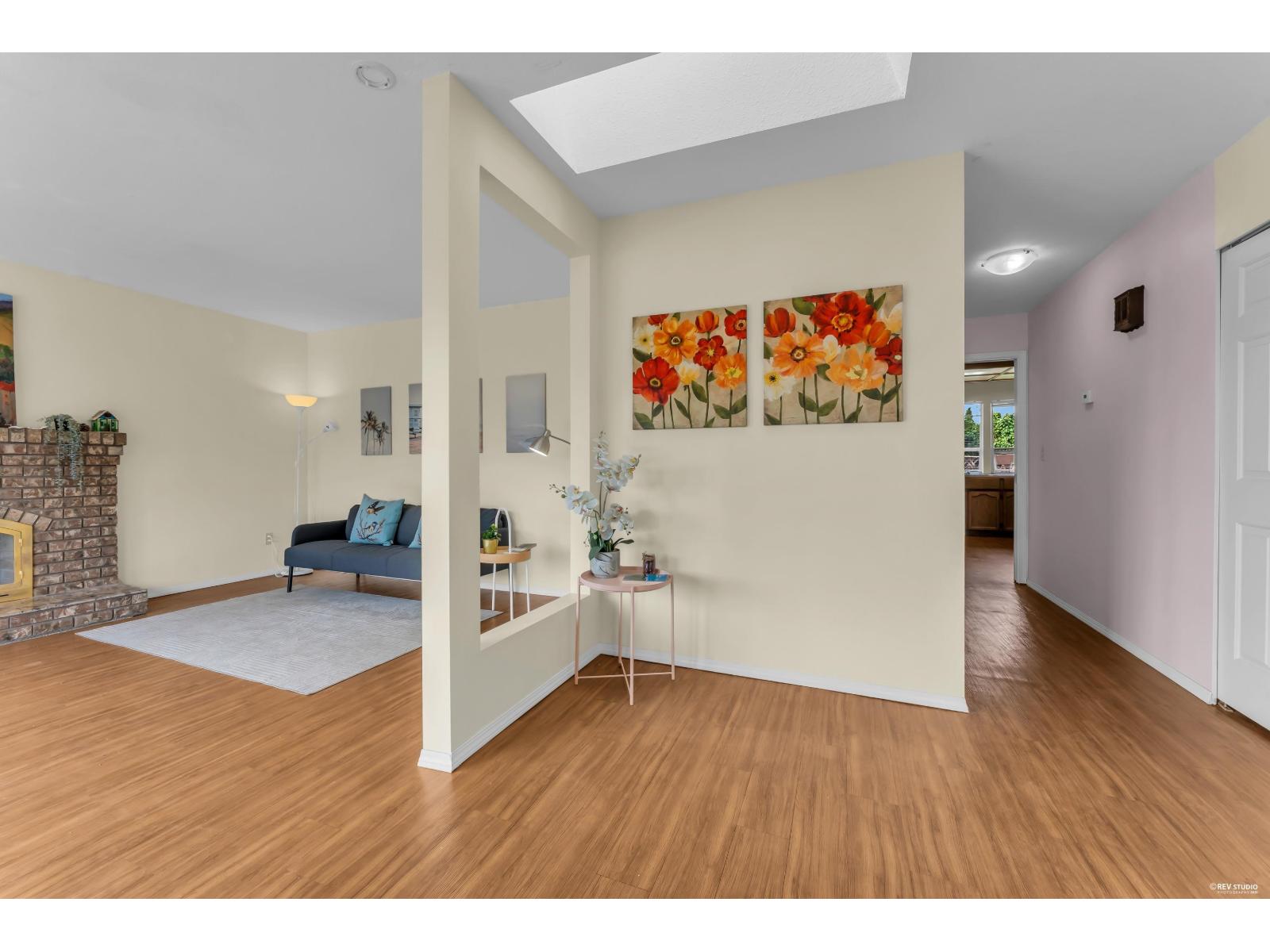 1267 Finlay Street Property Photo 9