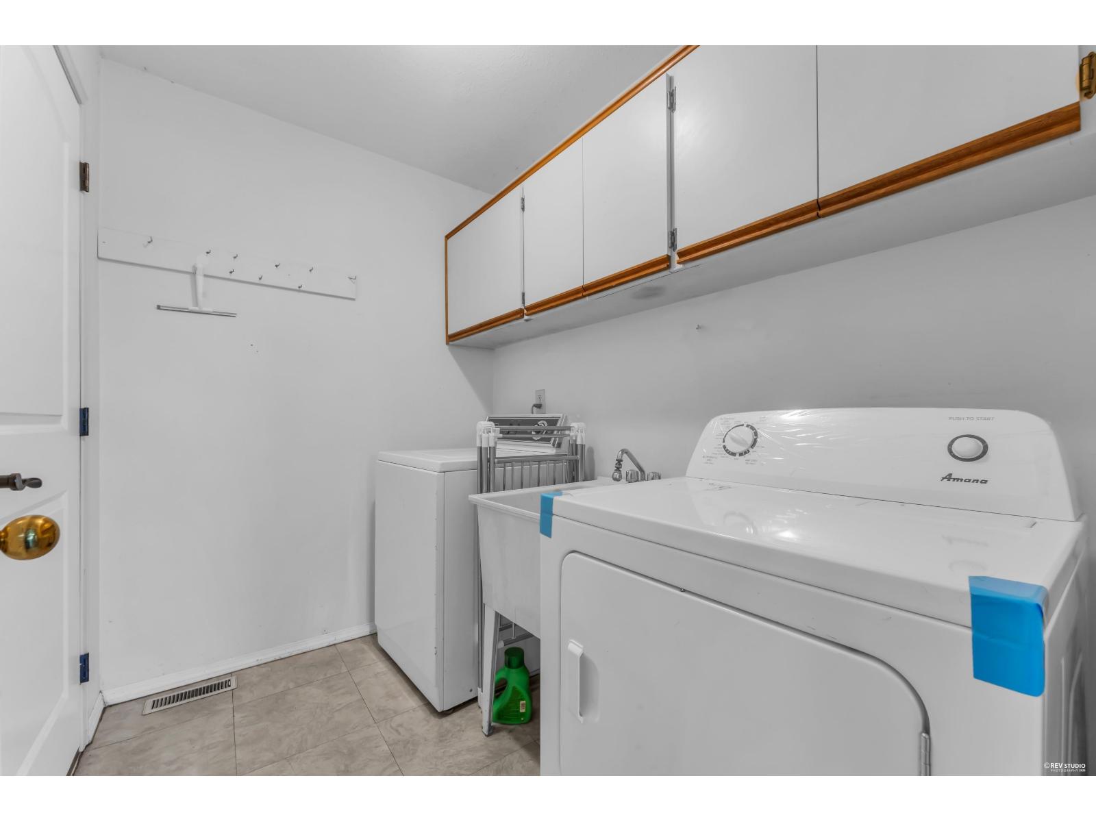 1267 Finlay Street Property Photo 24