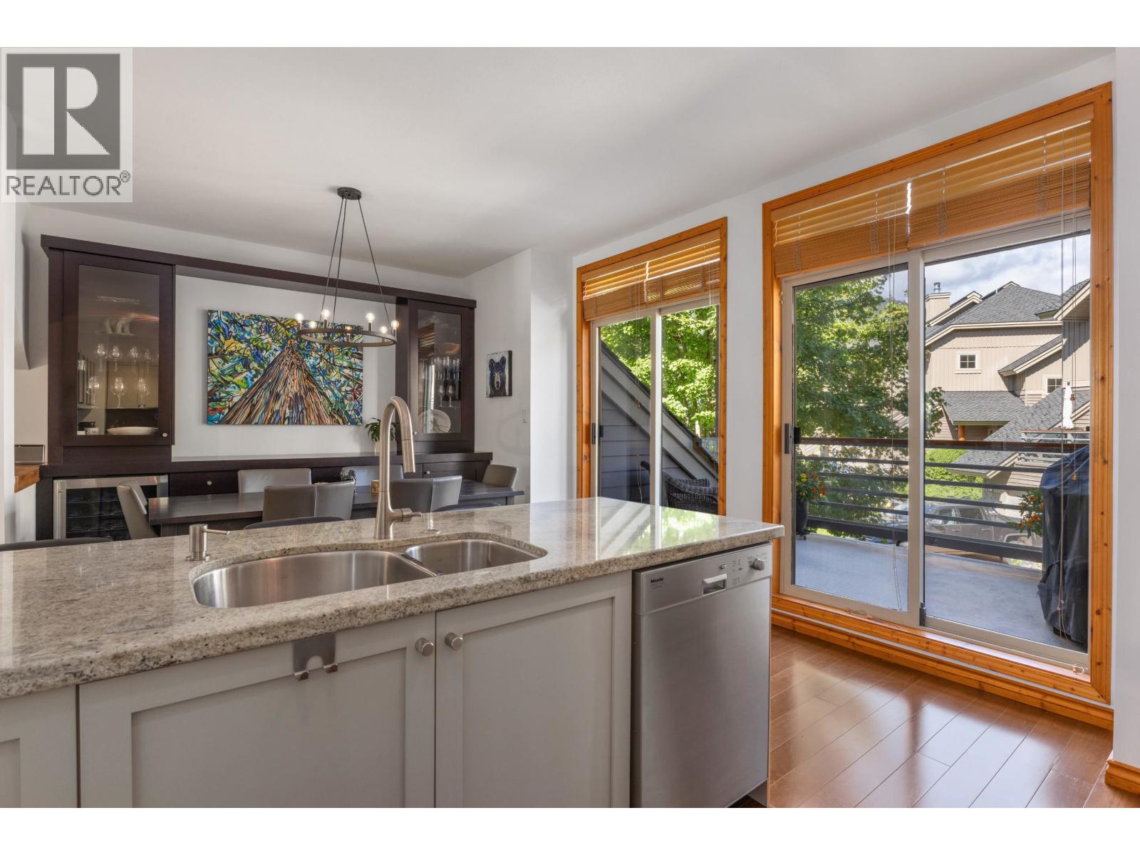 21 8030 Nicklaus North Boulevard Property Photo 6