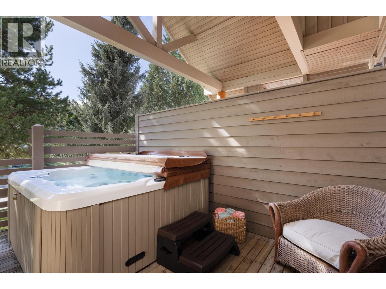 21 8030 Nicklaus North Boulevard Property Photo 18