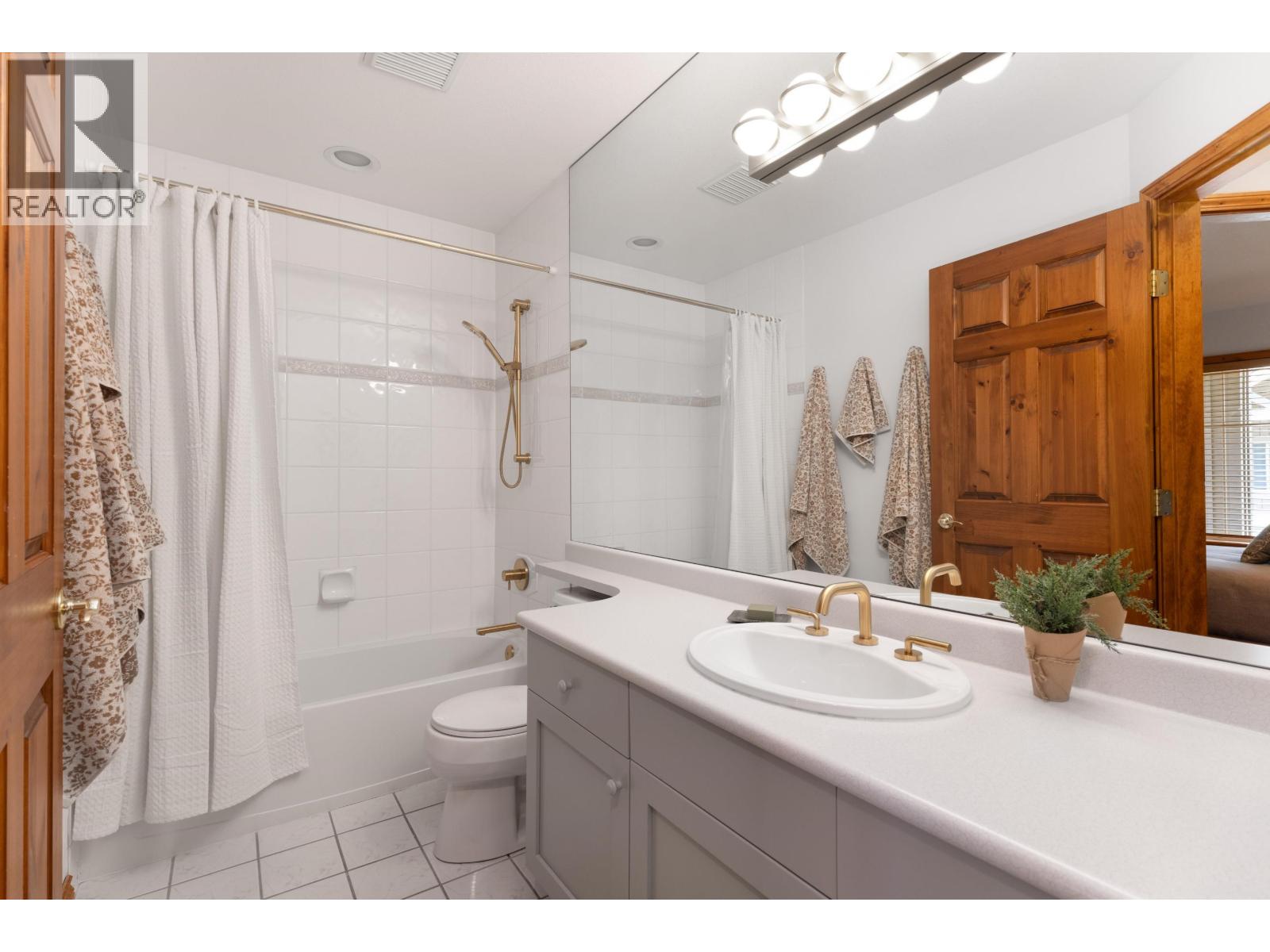 21 8030 Nicklaus North Boulevard Property Photo 28