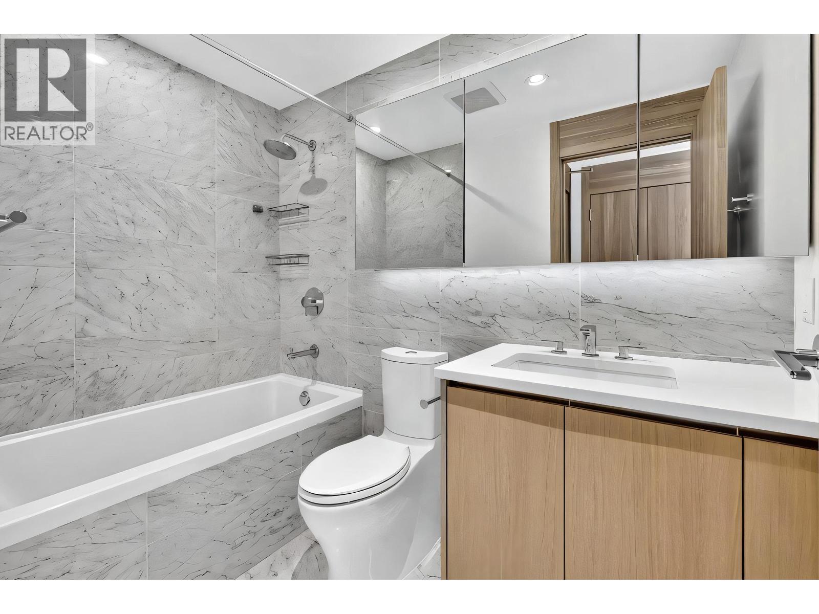 4205 4720 Lougheed Highway Property Photo 17
