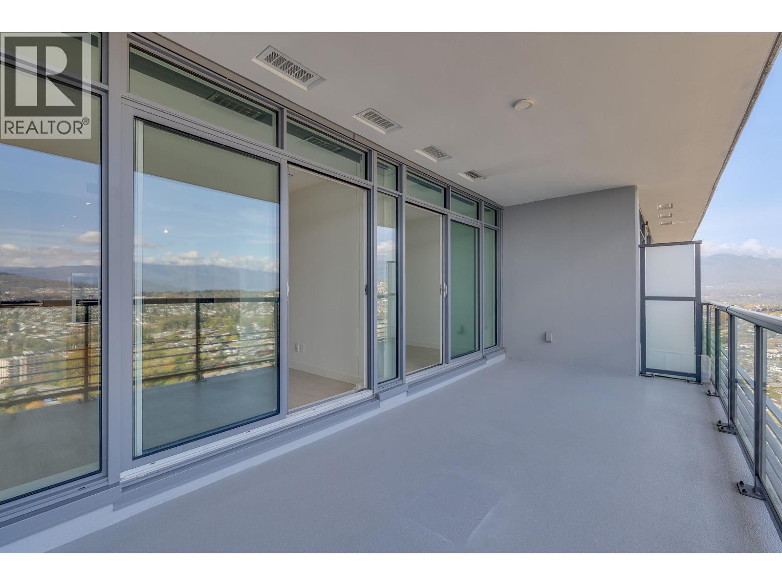 4205 4720 Lougheed Highway Property Photo 20