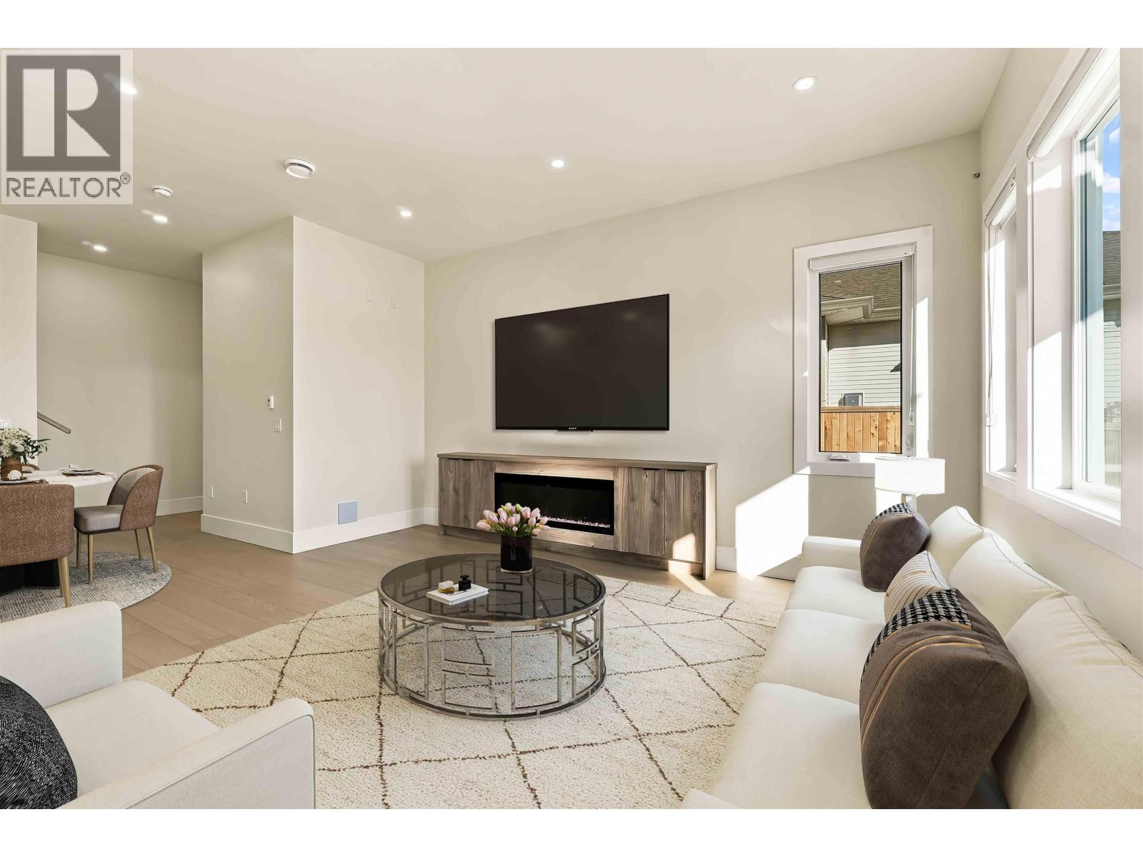 104 1026 Stewart Avenue Property Photo 5