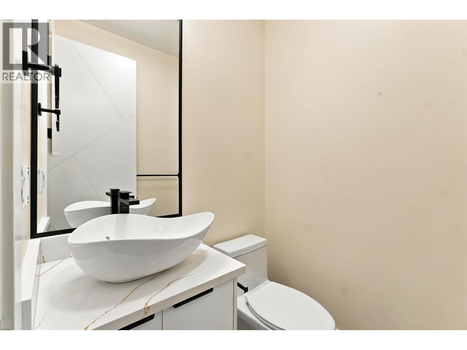 104 1026 Stewart Avenue Property Photo 13