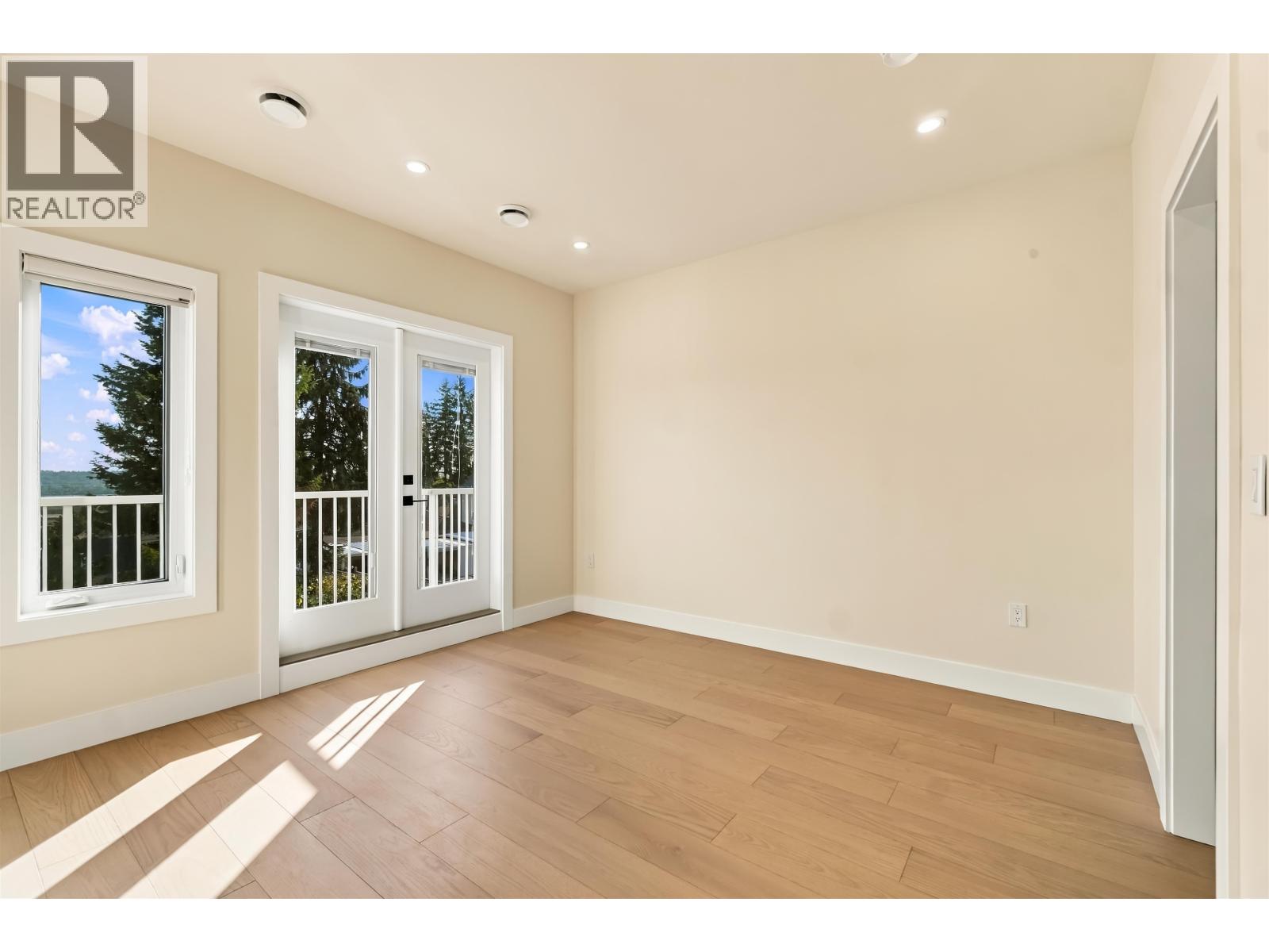 104 1026 Stewart Avenue Property Photo 15