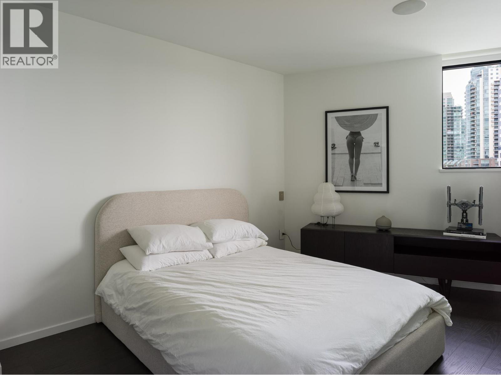 406 1601 Quebec Street Property Photo 15