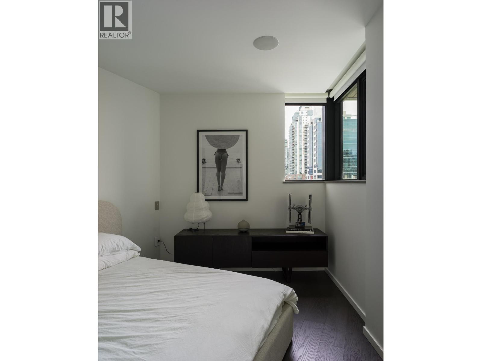 406 1601 Quebec Street Property Photo 17
