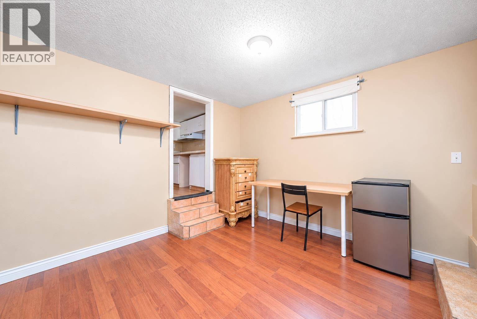 4940 Killarney Street Property Photo 11