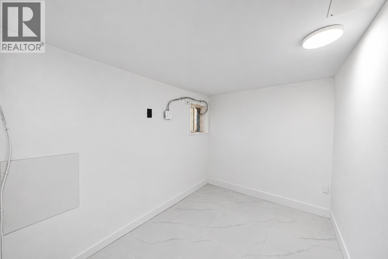 4940 Killarney Street Property Photo 17