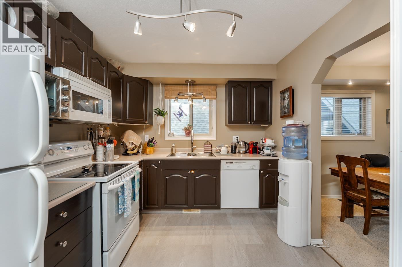 1772 6th Avenue Property Photo 7