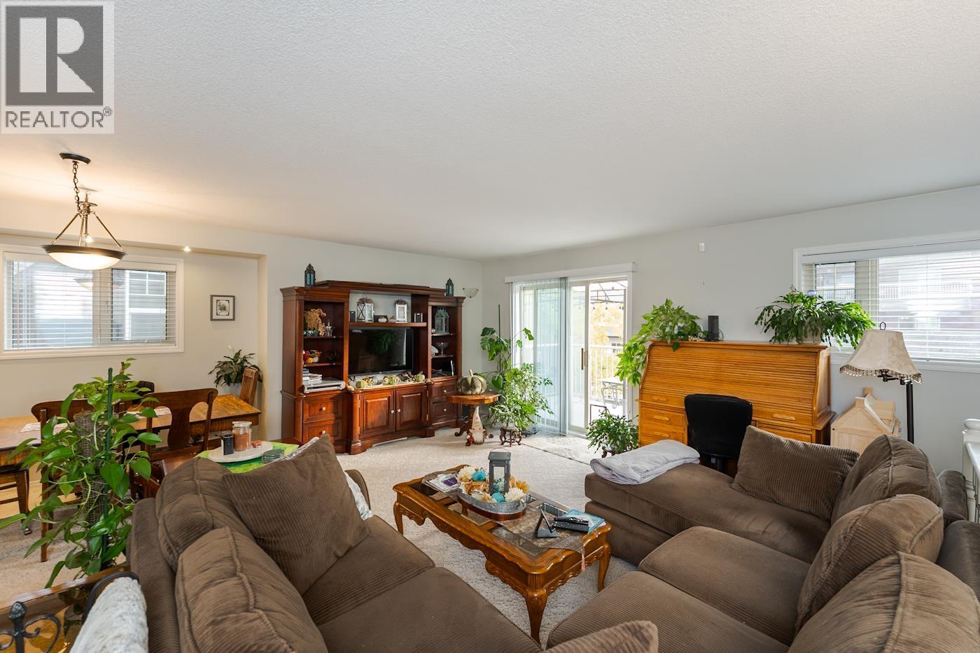 1772 6th Avenue Property Photo 15