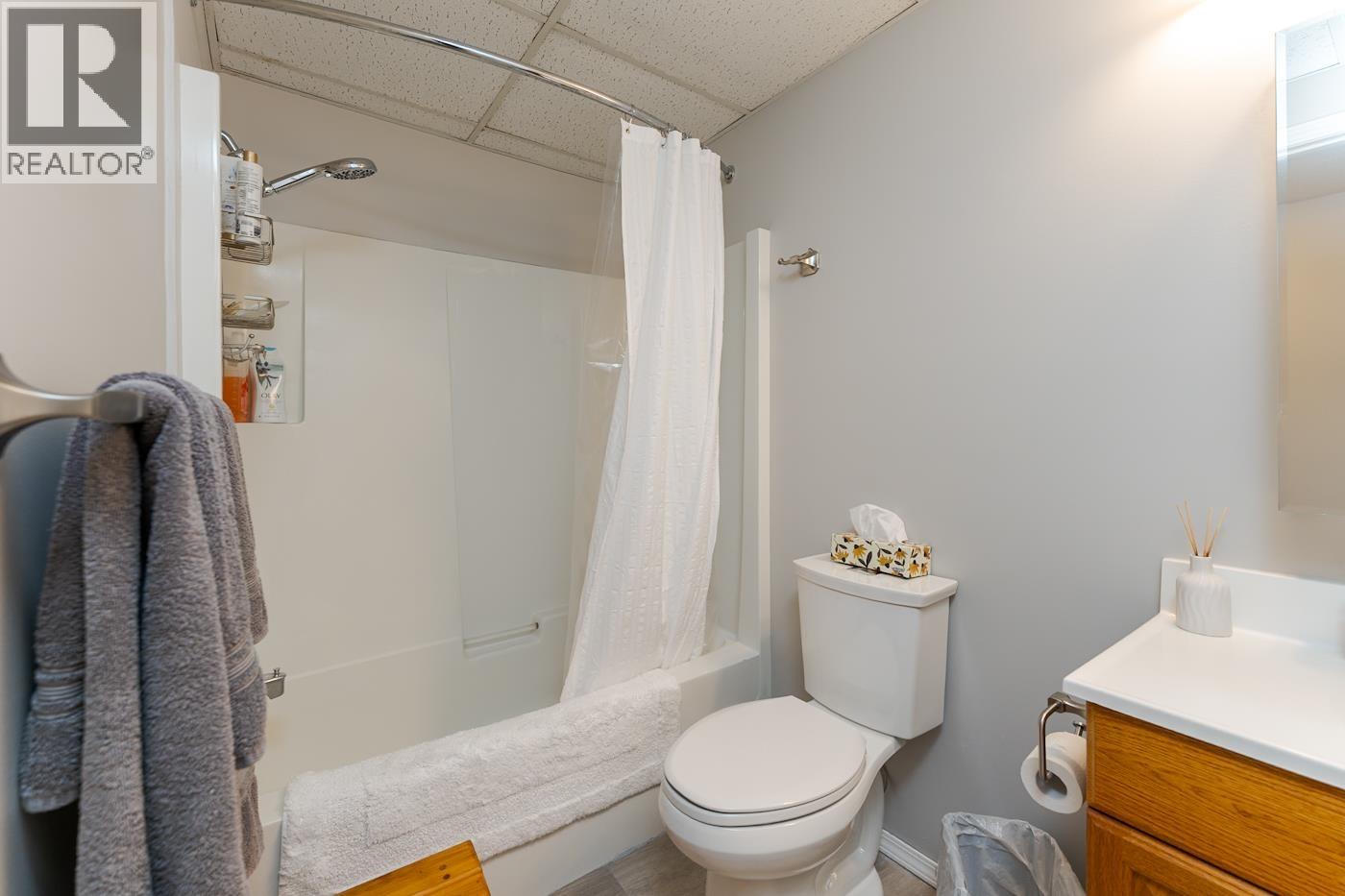 1772 6th Avenue Property Photo 37