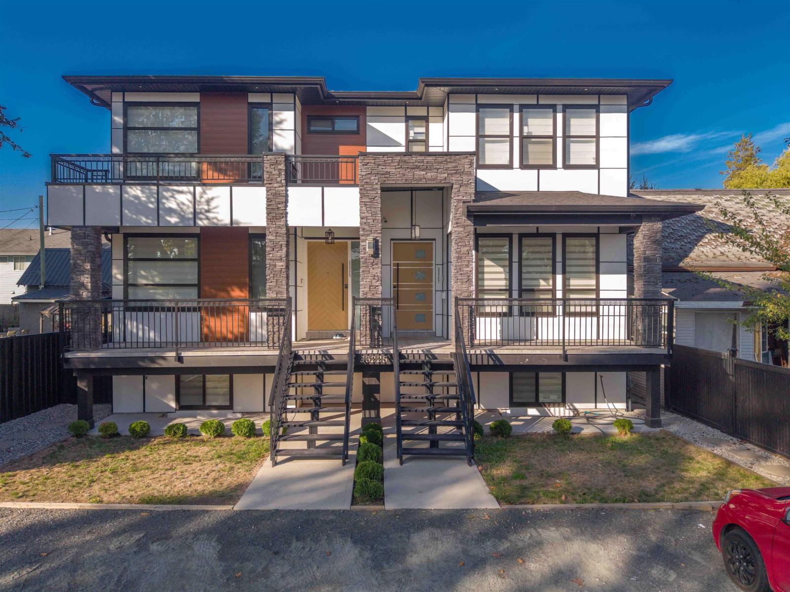 33227 5 Avenue Photo de la propriété 1