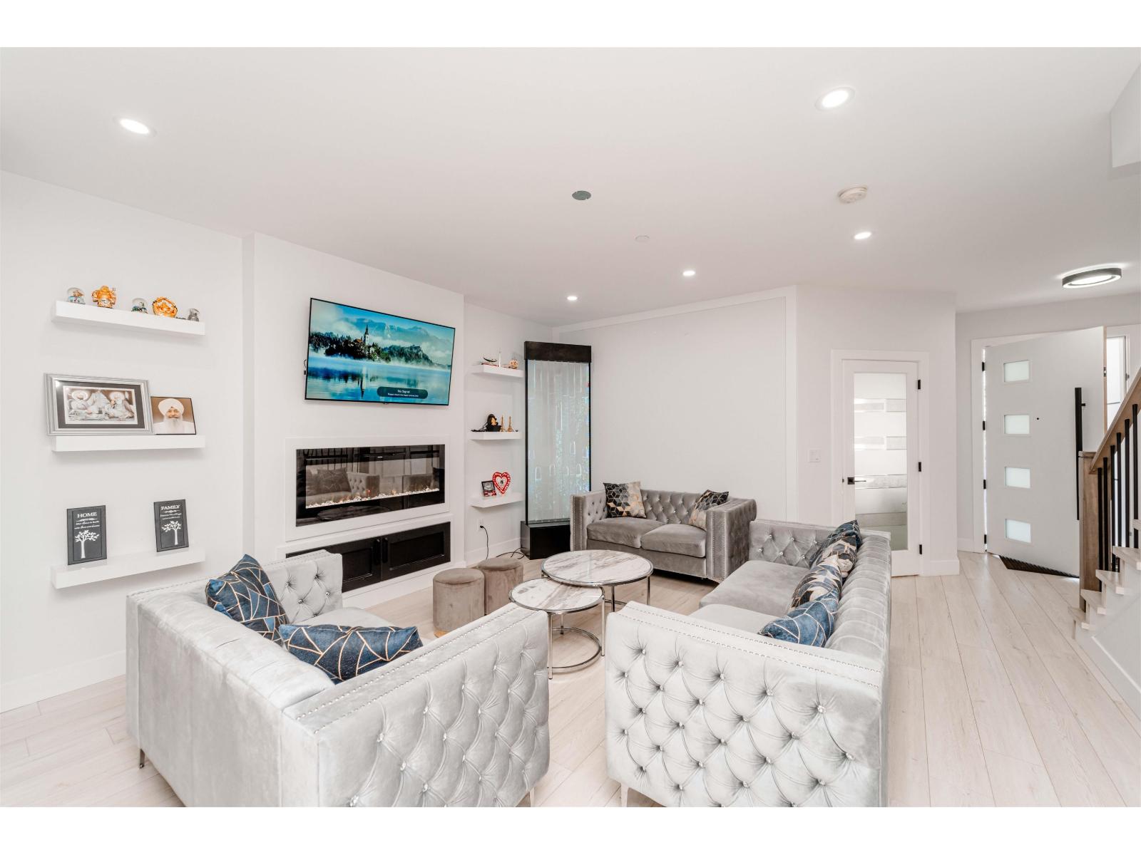 33227 5 Avenue Property Photo 5