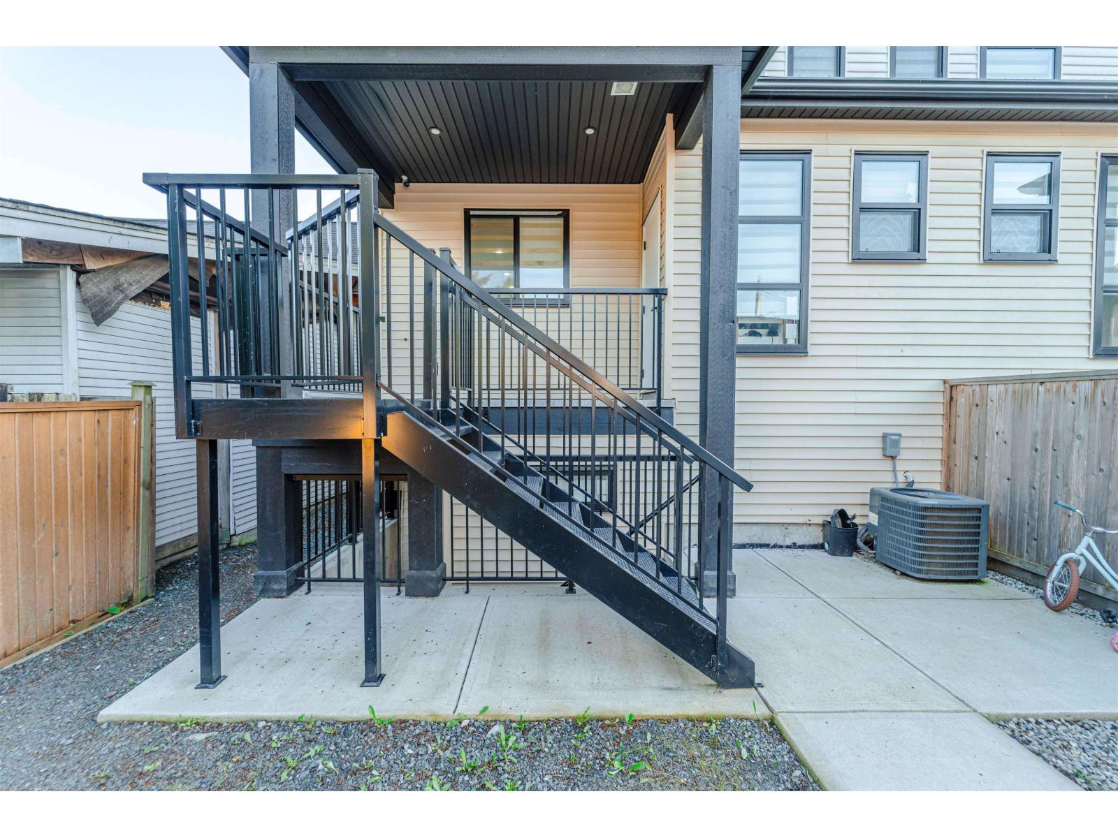 33227 5 Avenue Property Photo 26