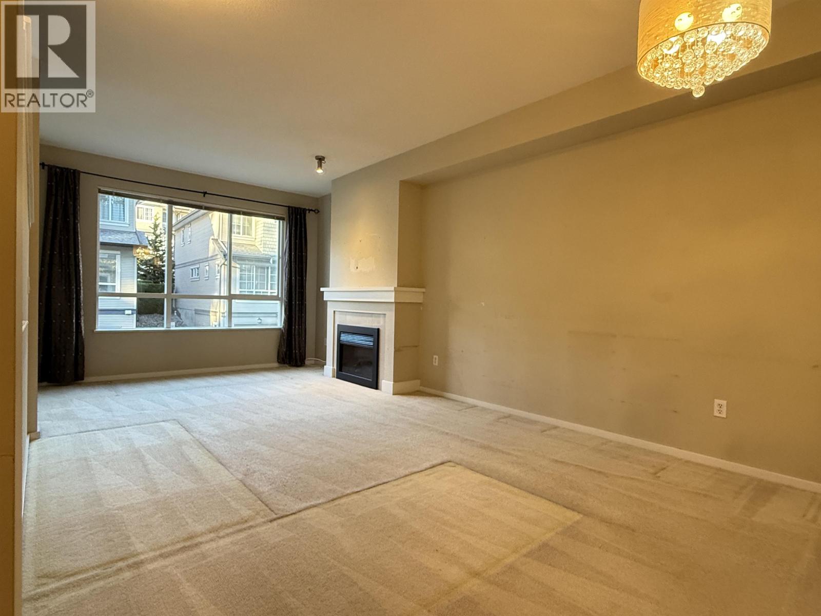 18x 9133 Government Street Property Photo 3