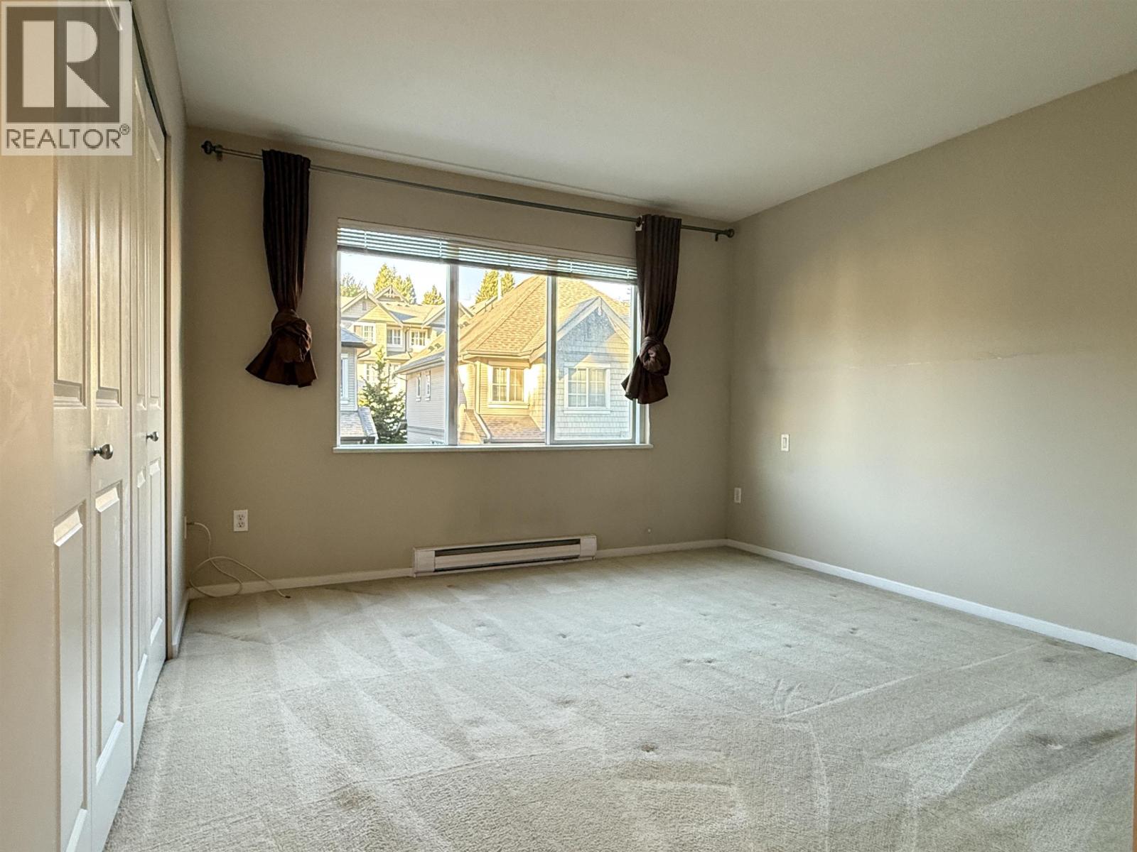 18x 9133 Government Street Property Photo 13