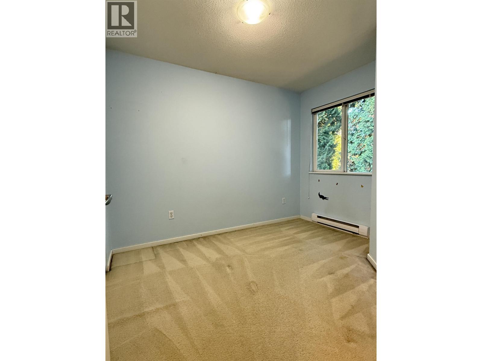 18x 9133 Government Street Property Photo 16