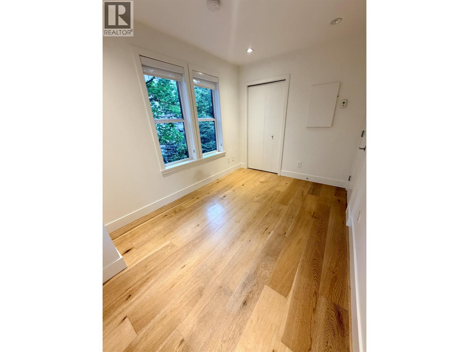 1080 Nicola Street Property Photo 15