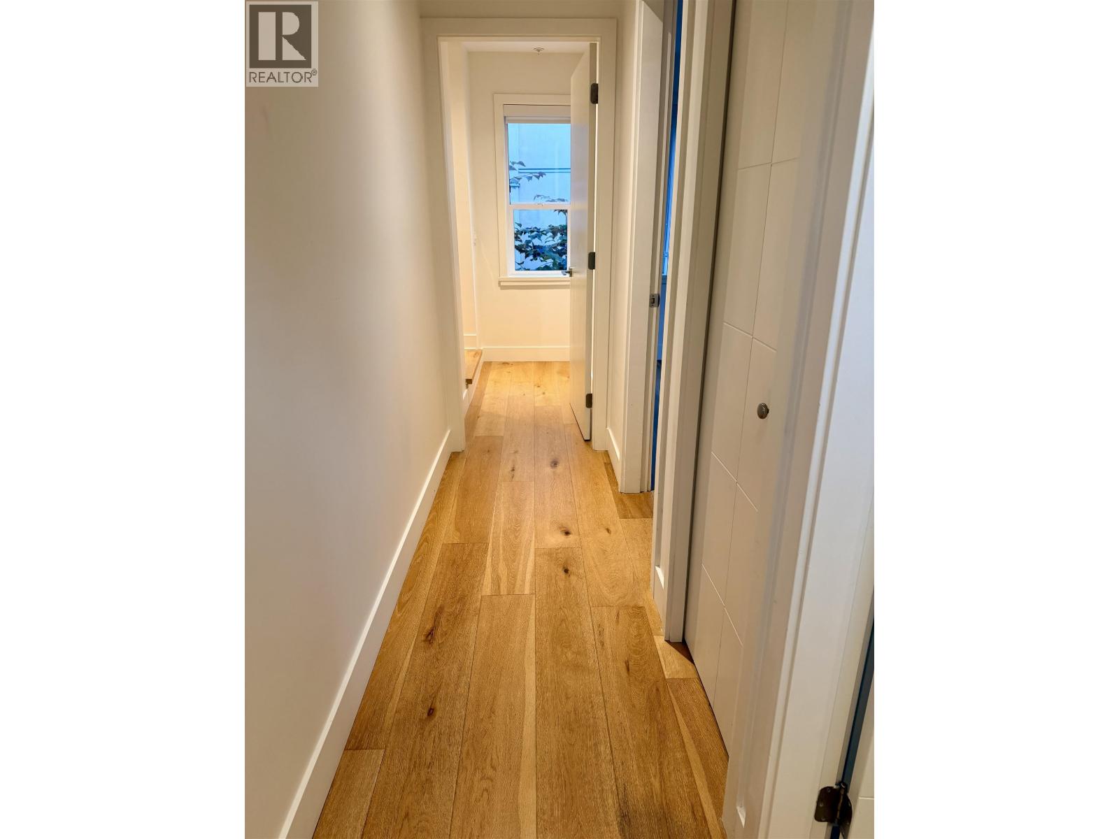 1080 Nicola Street Property Photo 21
