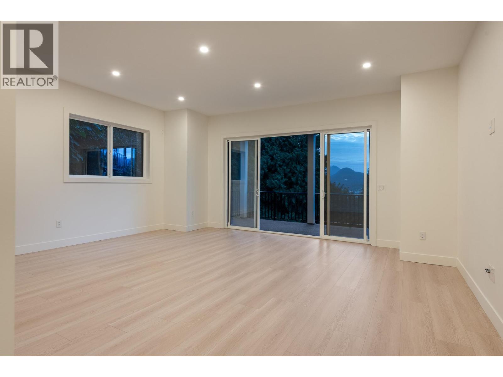 1034 Gatensbury Road Property Photo 29