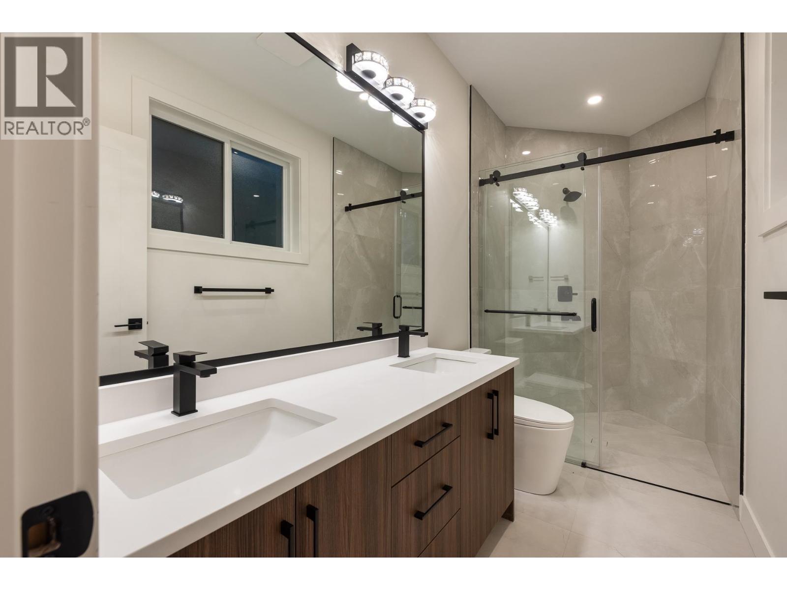 1034 Gatensbury Road Property Photo 31
