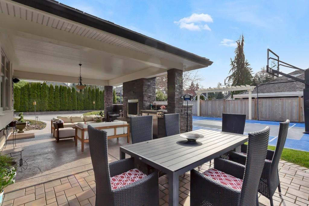 13438 24 Avenue Property Photo 5