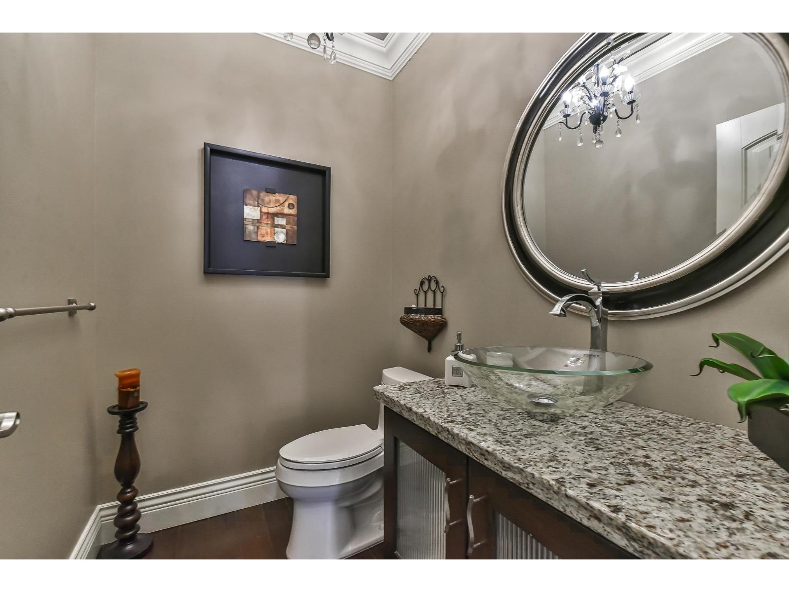 13438 24 Avenue Property Photo 22