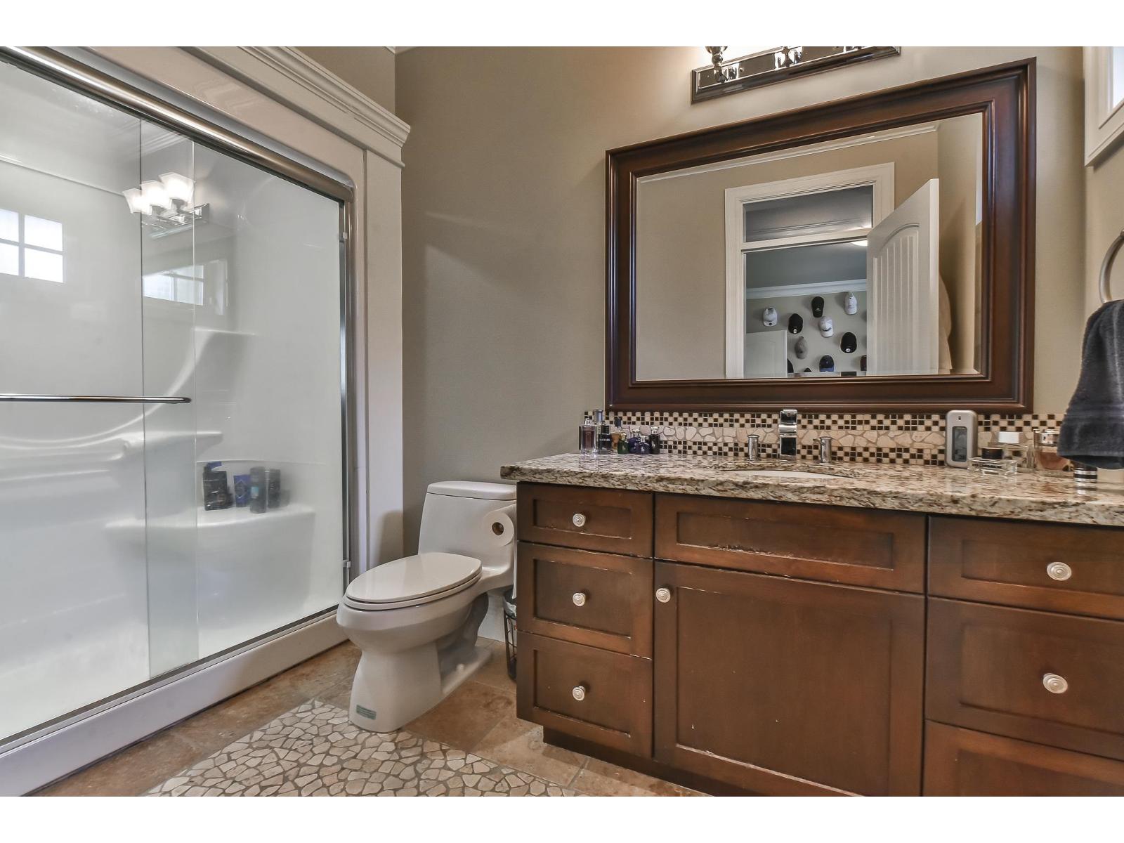 13438 24 Avenue Property Photo 25