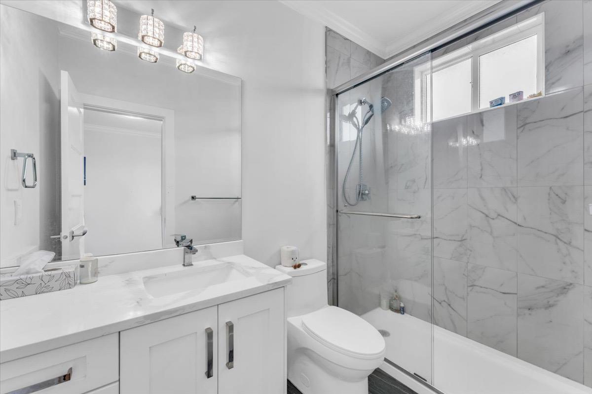 16520 20a Avenue Property Photo 14