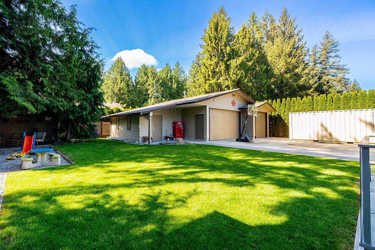 19904 36 Avenue Property Photo 33