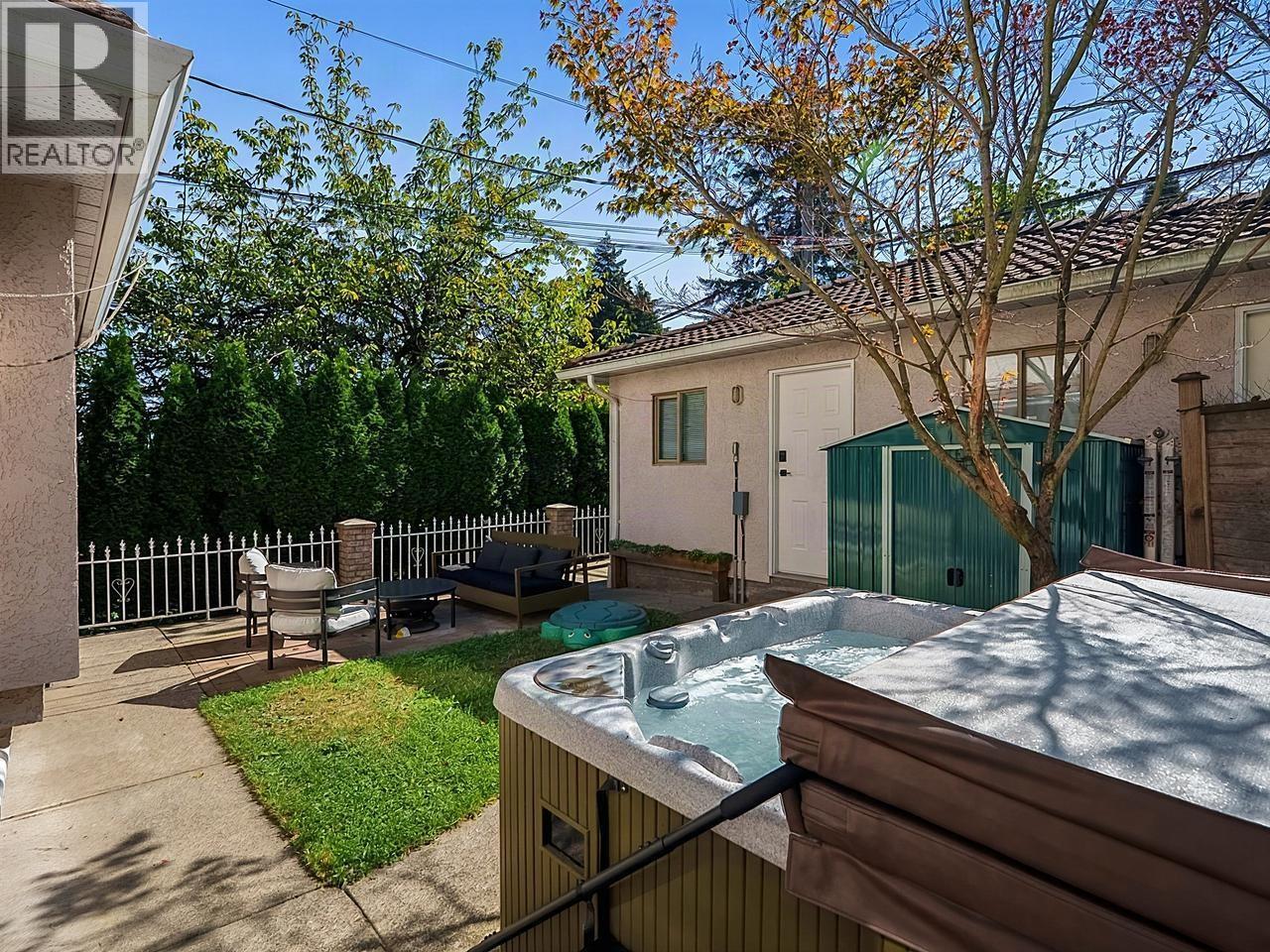 2803 St. Catherines Street Property Photo 7