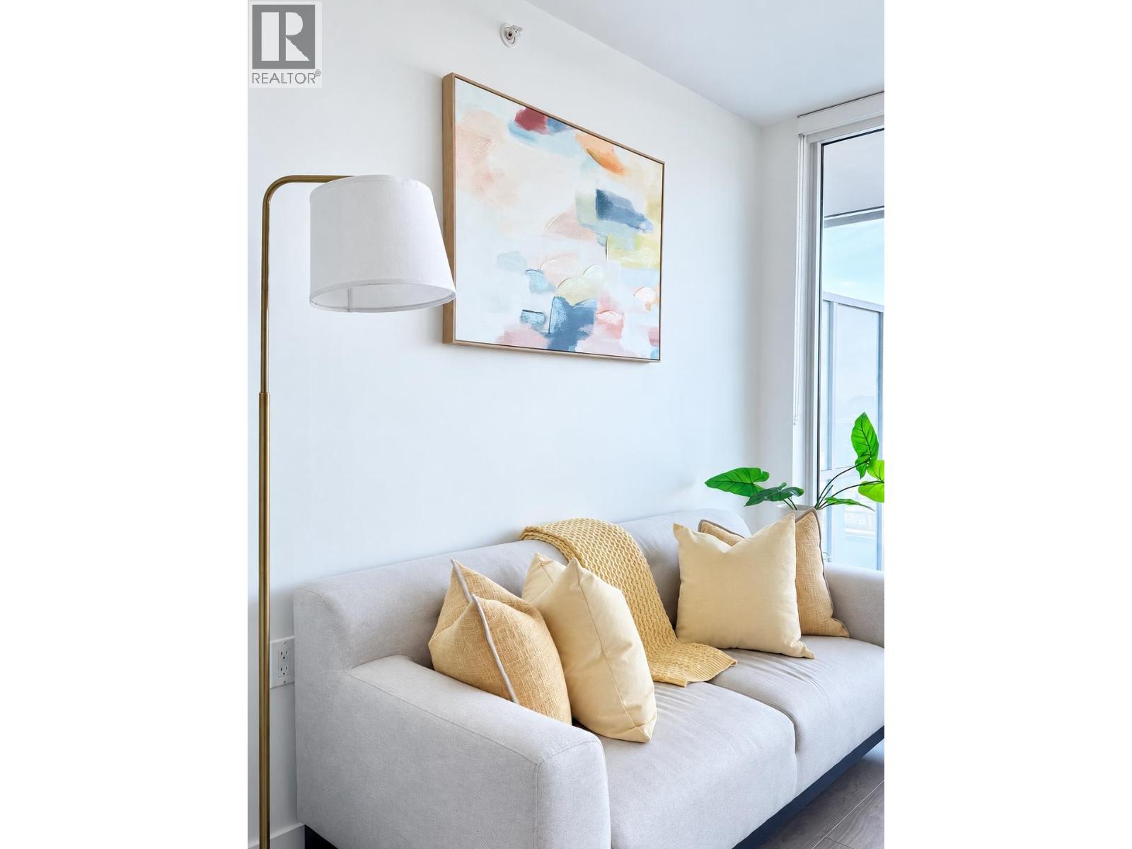 725 8133 Cook Road Property Photo 4