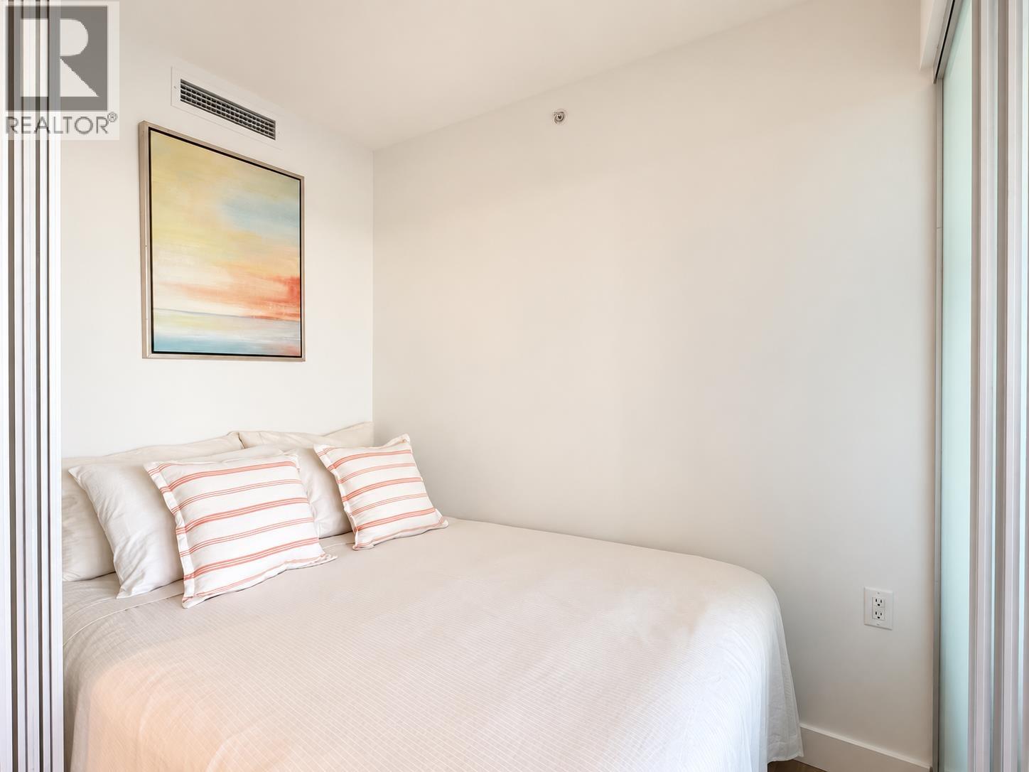 725 8133 Cook Road Property Photo 12