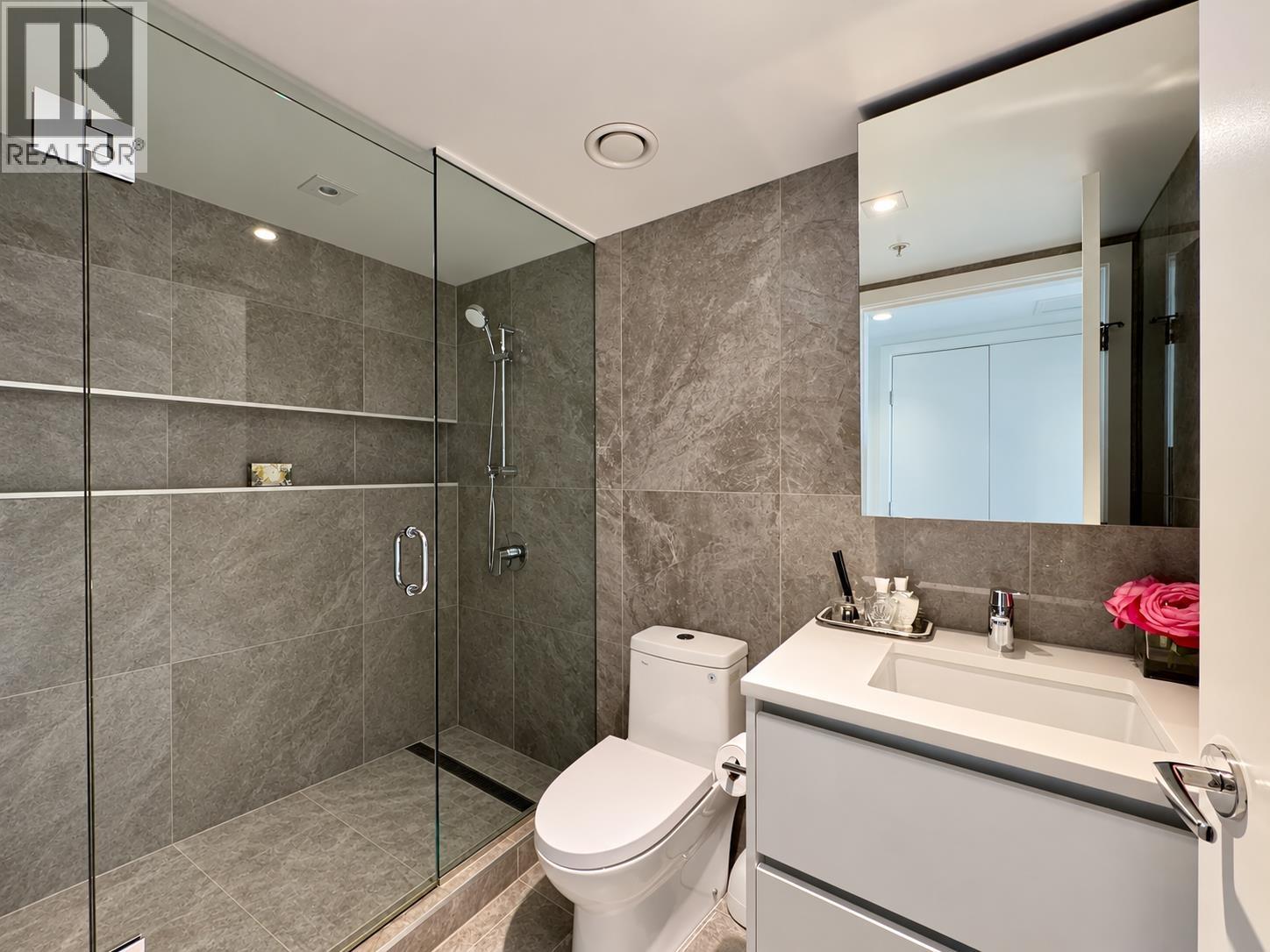 725 8133 Cook Road Property Photo 15