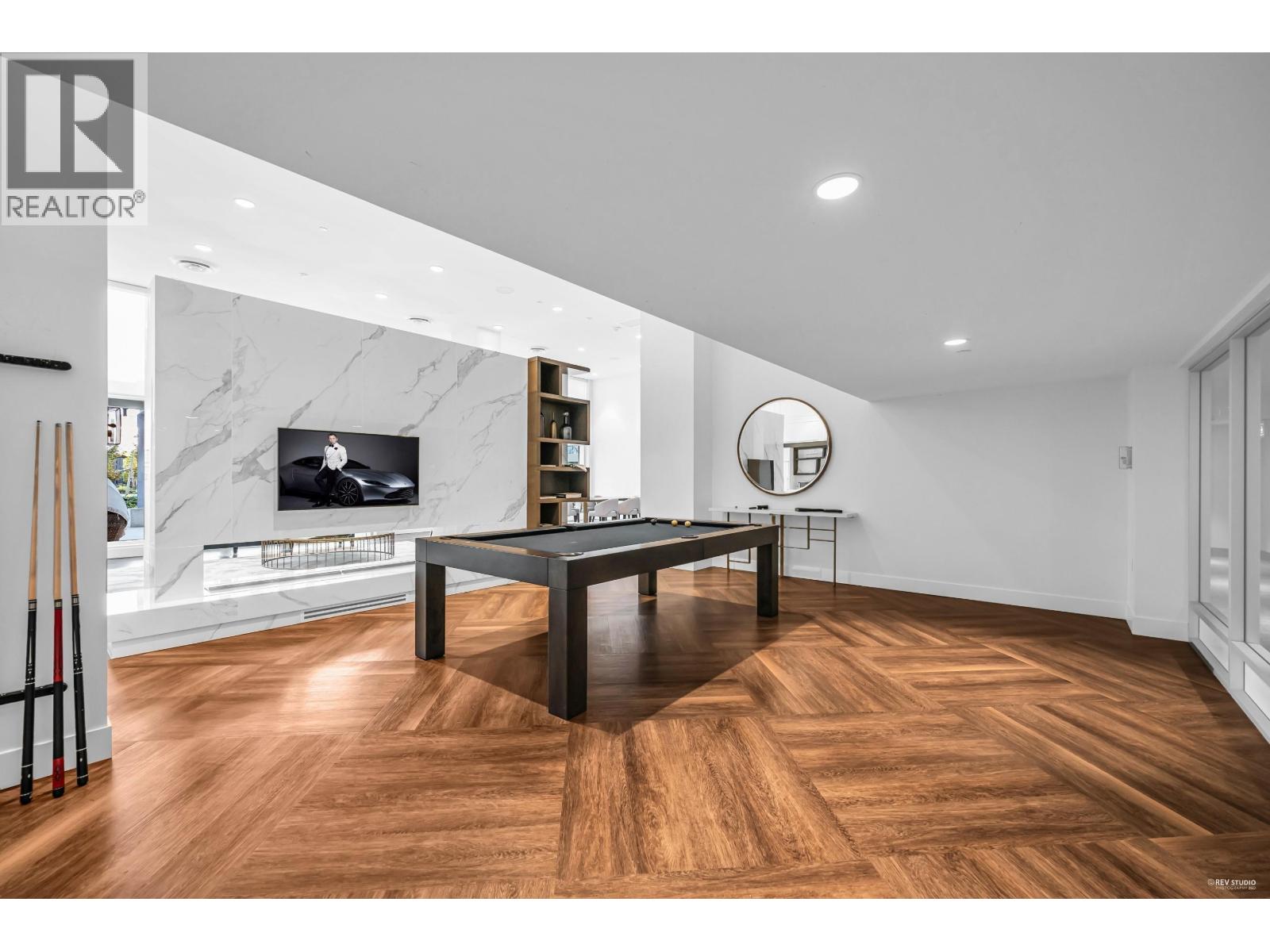 725 8133 Cook Road Property Photo 24
