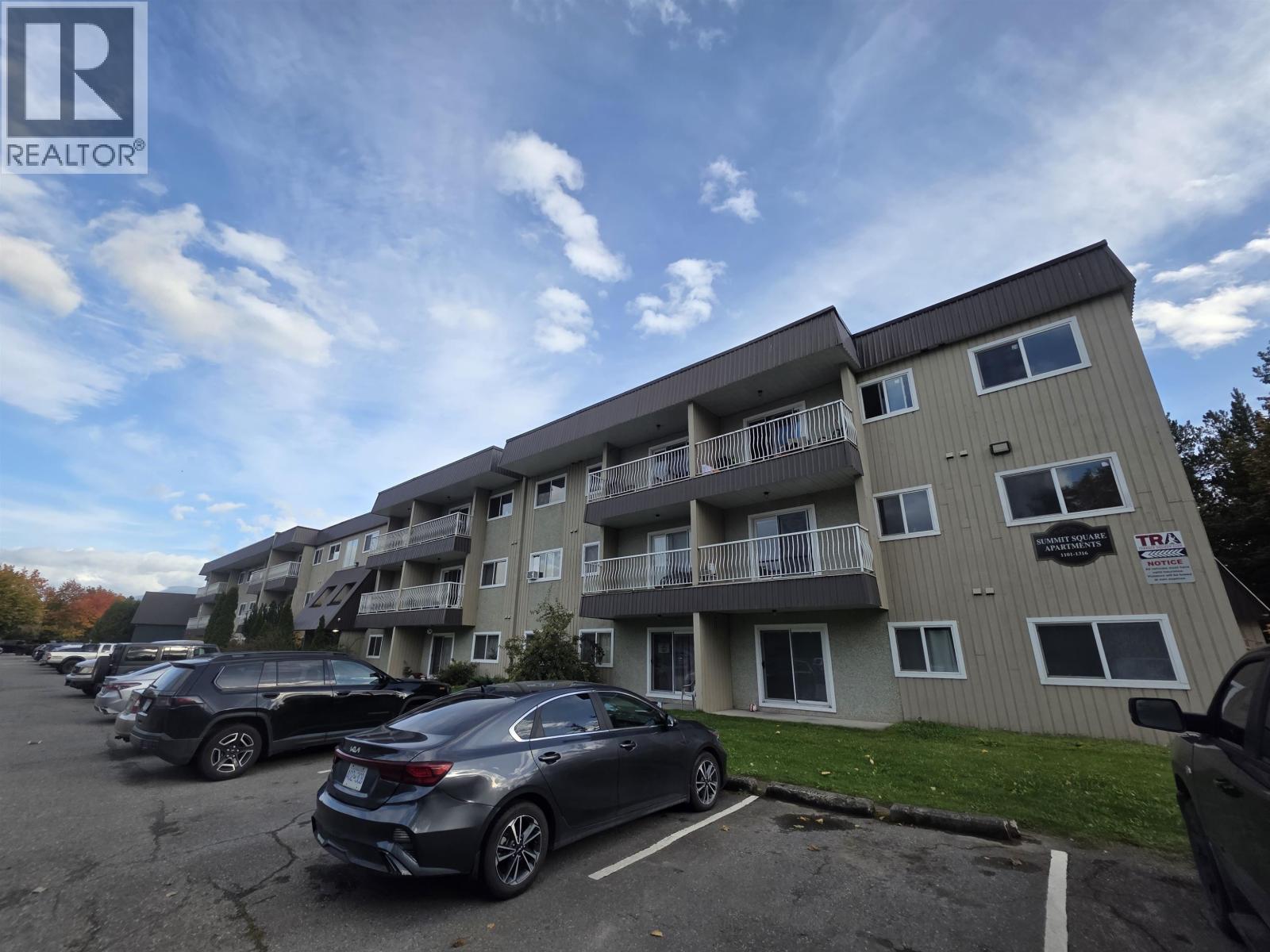 1203 2607 Pear Street Property Photo 1