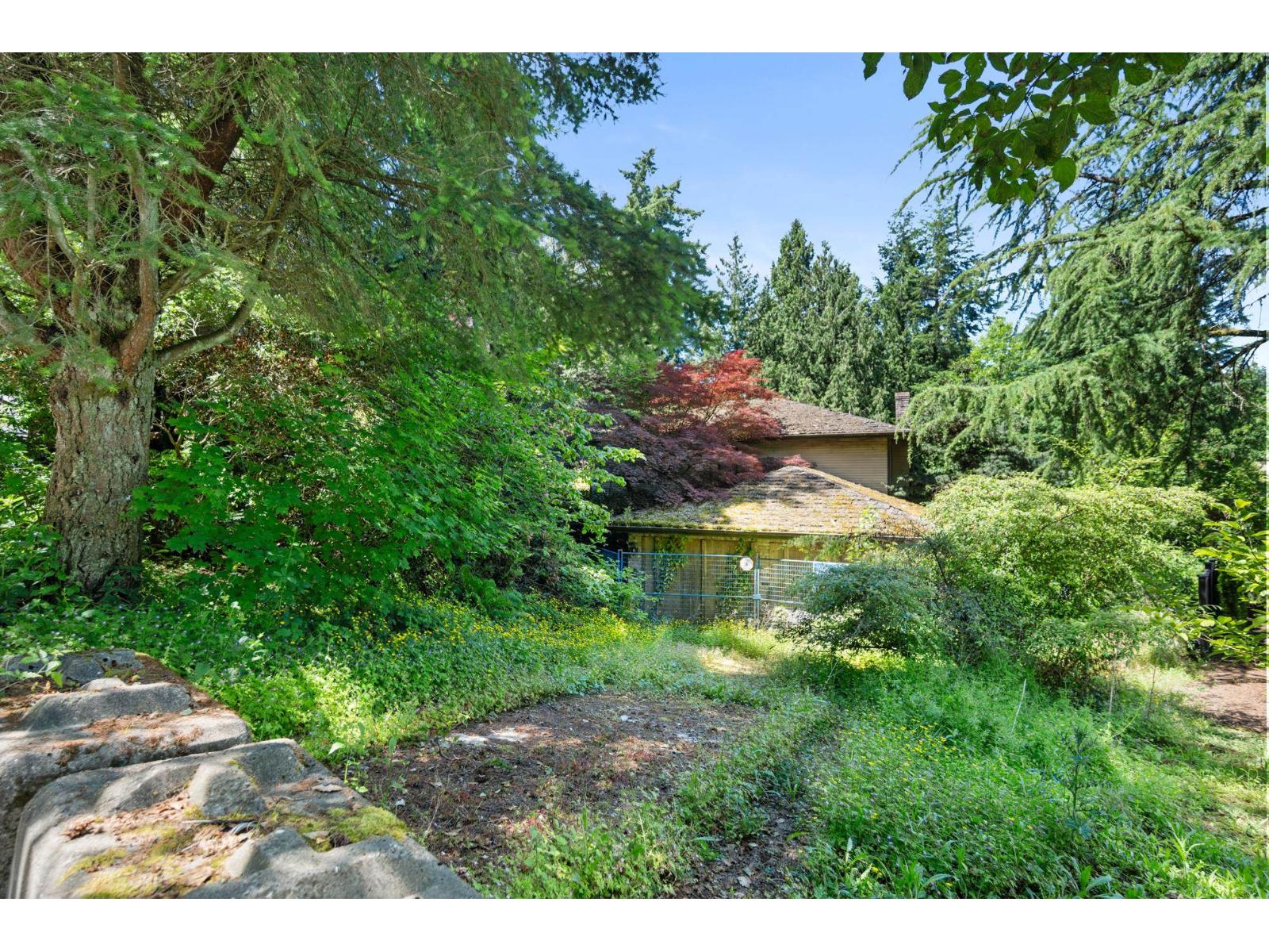 14069 26a Avenue Property Photo 19
