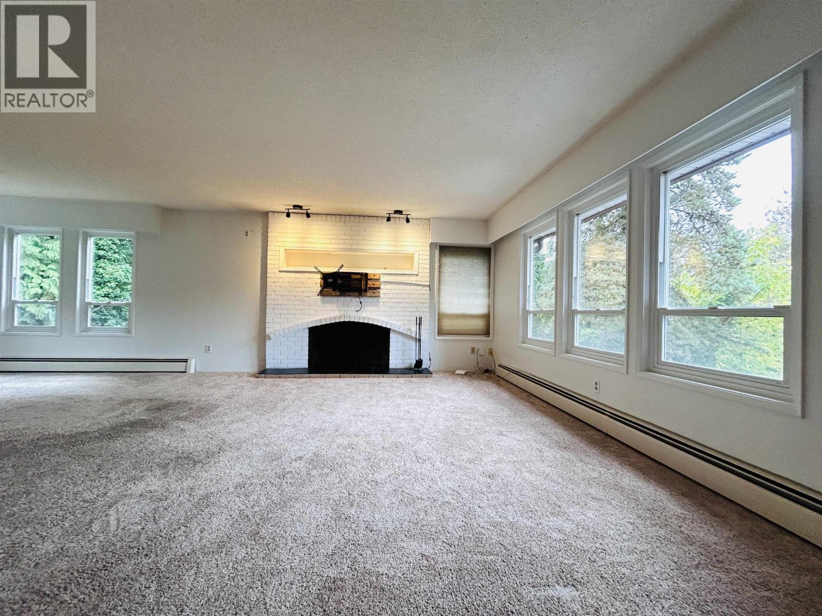 1404 Winslow Avenue Property Photo 4