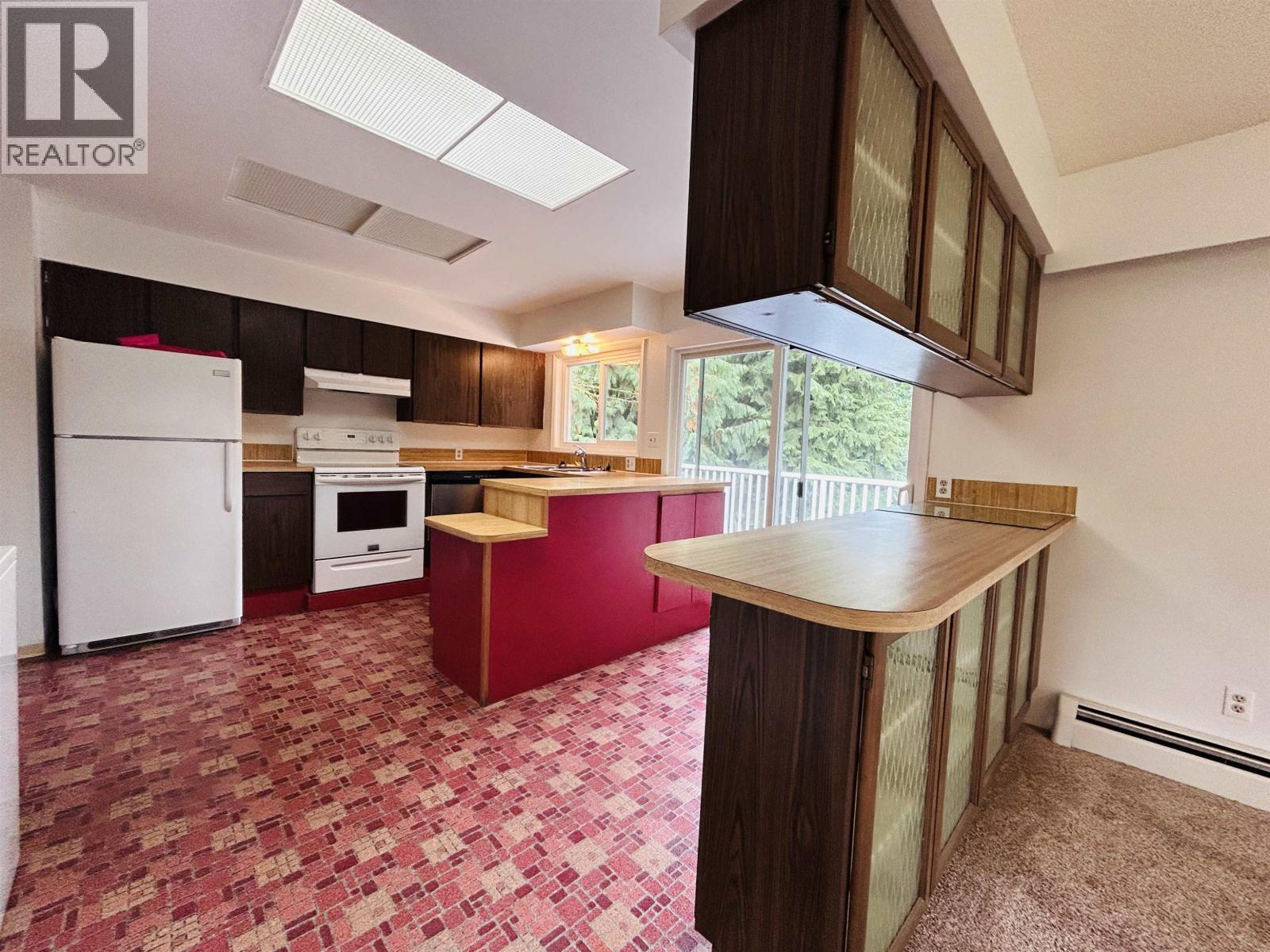 1404 Winslow Avenue Property Photo 7