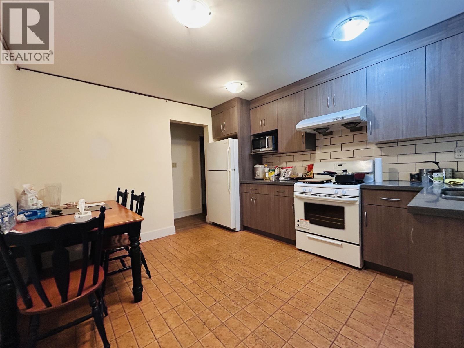 1404 Winslow Avenue Property Photo 18