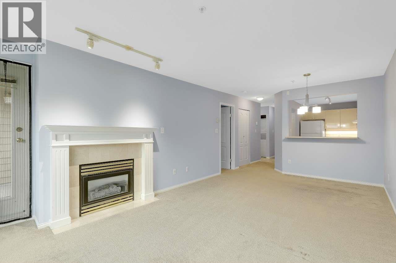 316 5888 Dover Crescent Property Photo 4