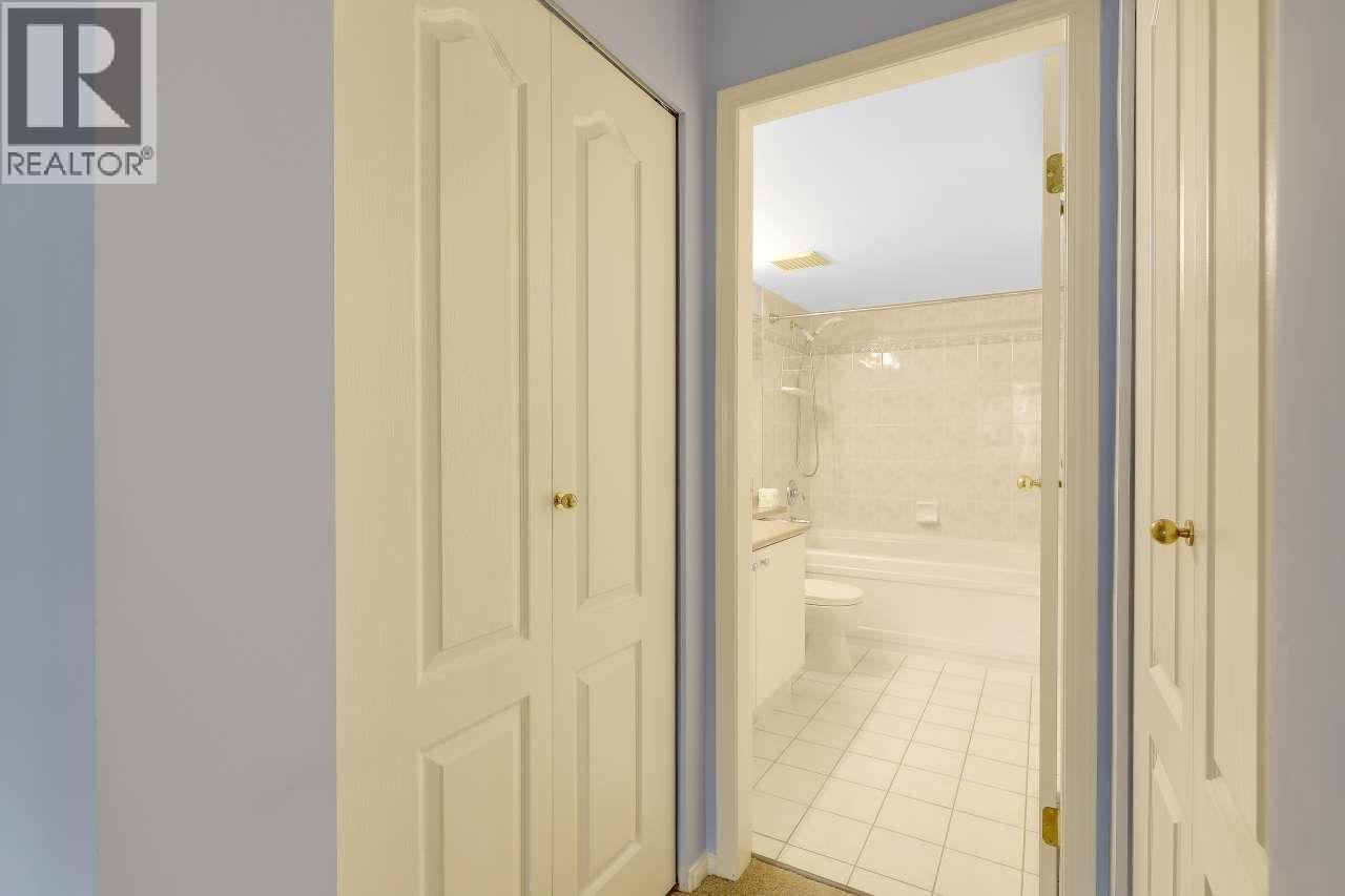 316 5888 Dover Crescent Property Photo 9