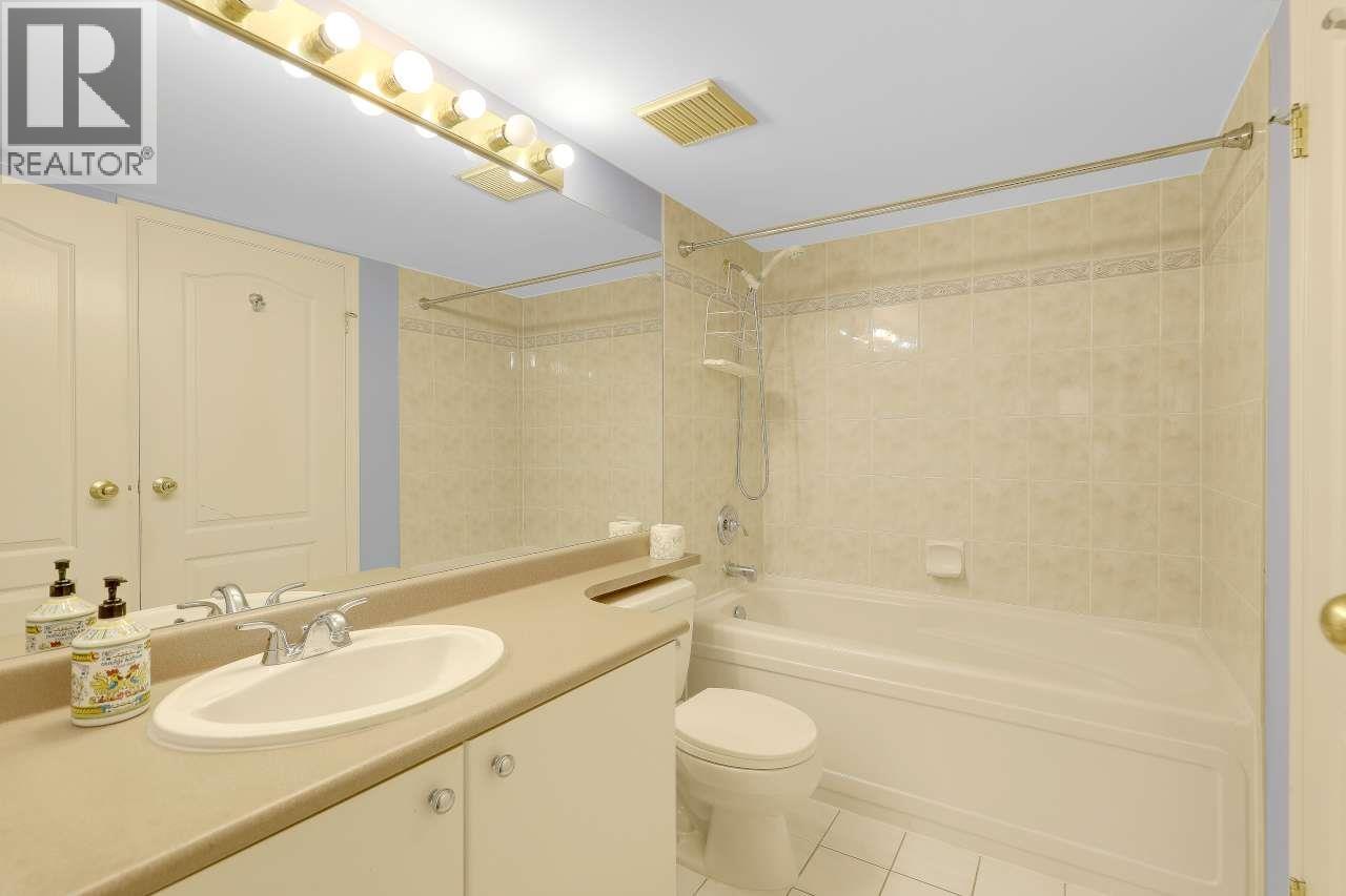 316 5888 Dover Crescent Property Photo 10