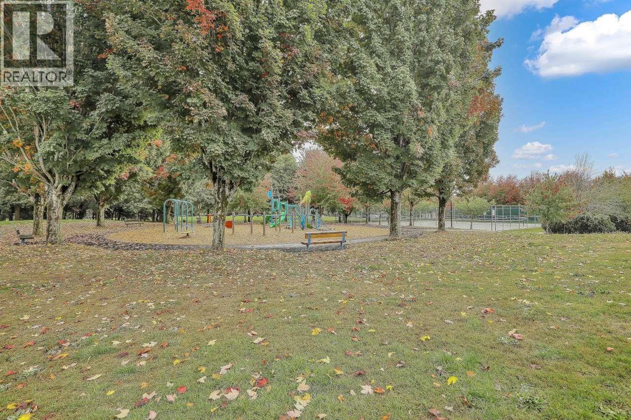 316 5888 Dover Crescent Property Photo 21