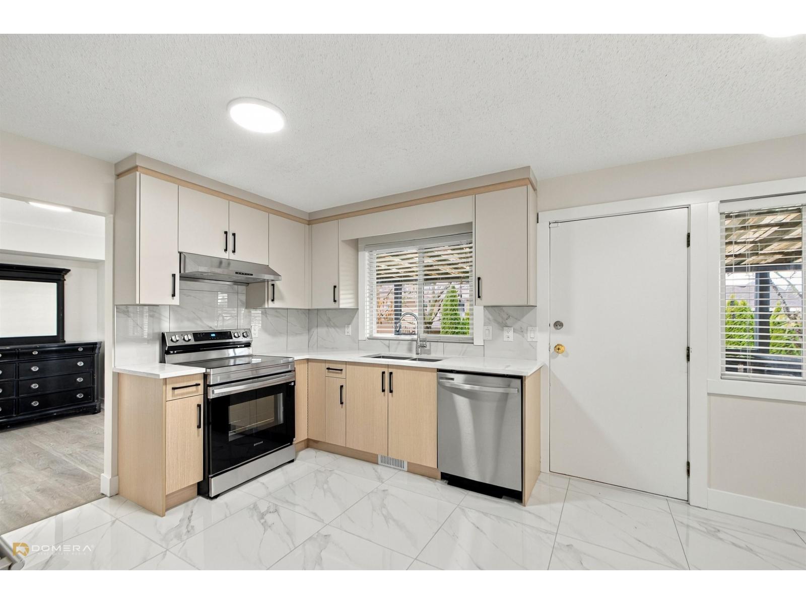 2947 Babich Street Property Photo 16