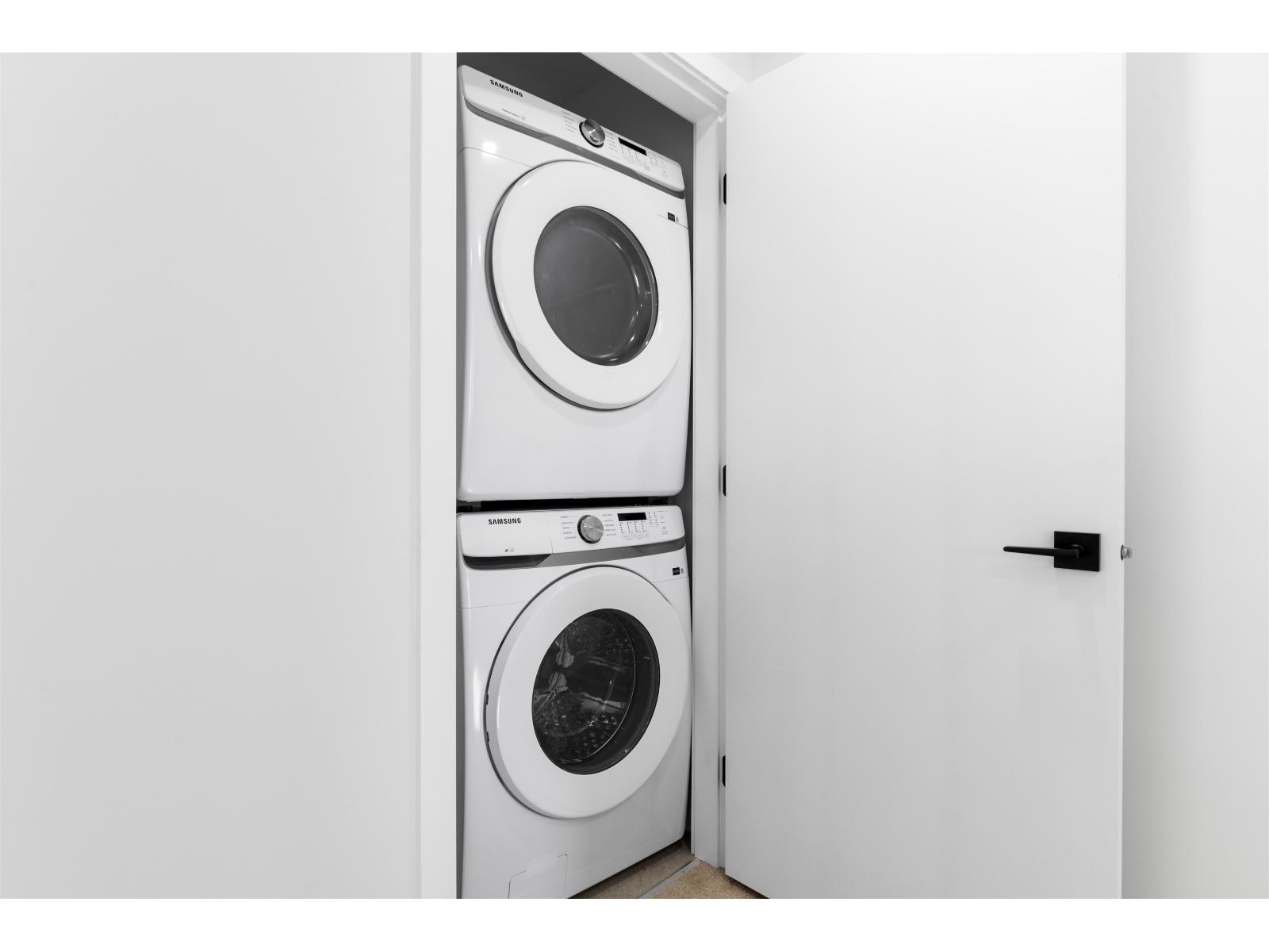 2 31981 Coral Avenue Property Photo 32