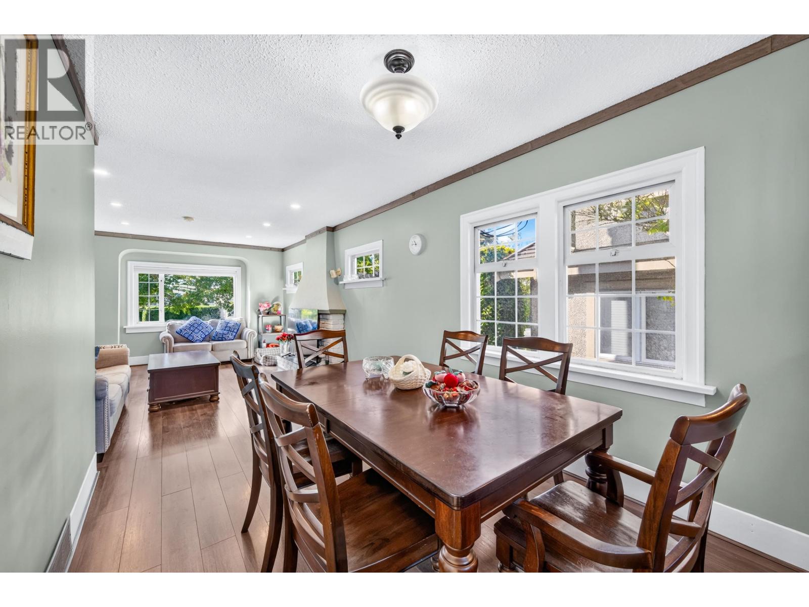 1275 Park Drive Property Photo 15