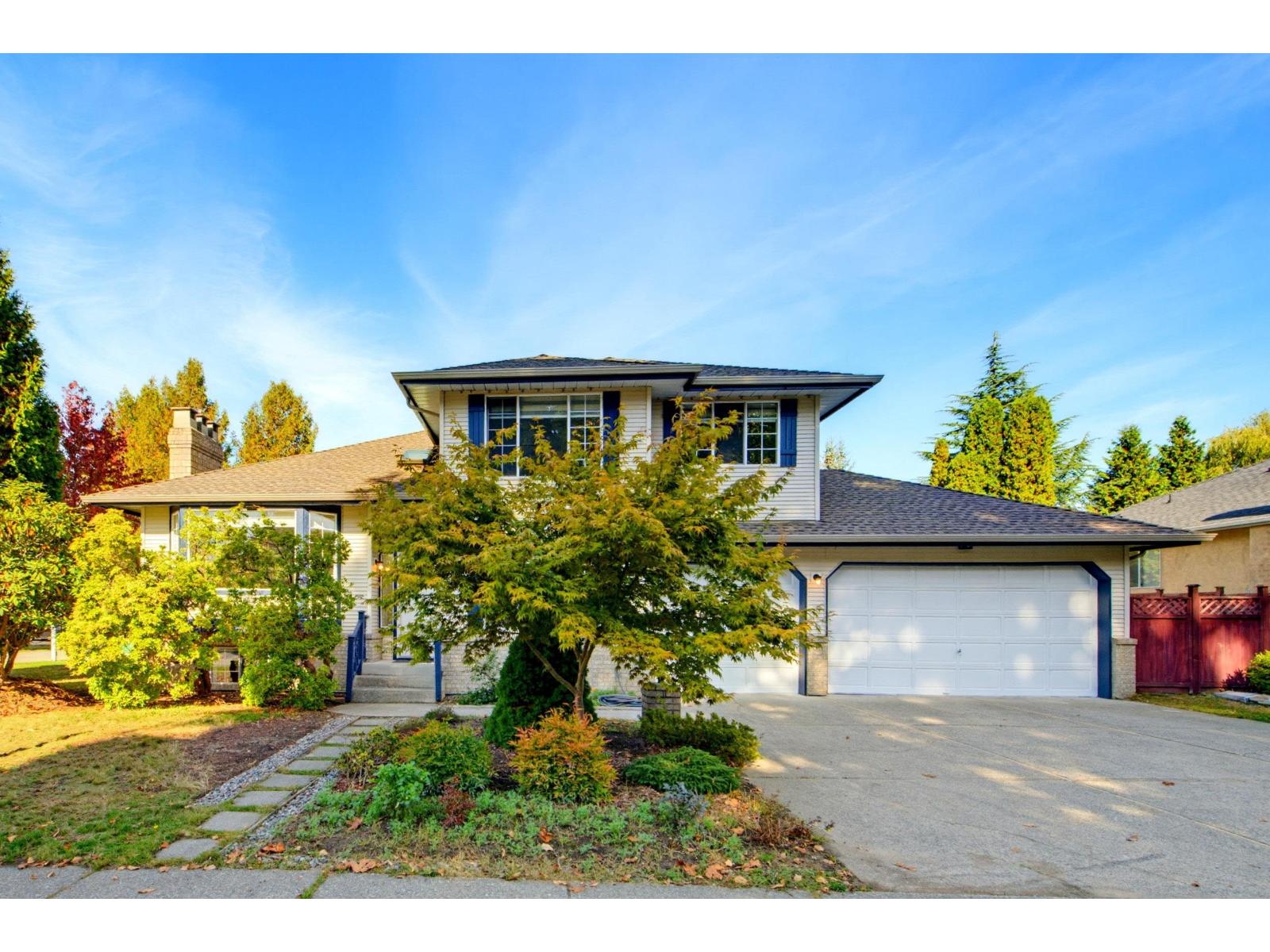 15911 111 Avenue Property Photo 1